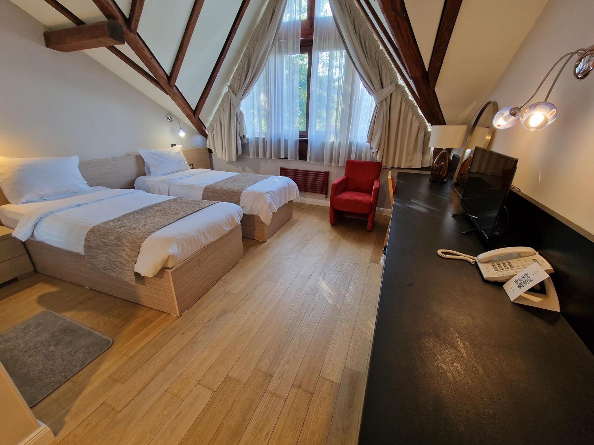 Sunny Hill 4* Cluj-Napoca